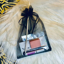 Load image into Gallery viewer, Maroon'd